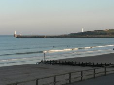 Aberdeen,_sea_in_sun,_sand_in_shade_-_geograph.org.uk_-_598039